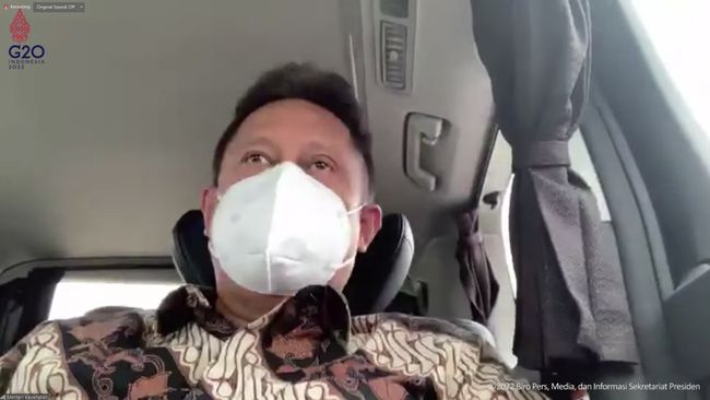 Omicron Mengintai, Ini Alasan Kamu Segera Vaksin Covid-19