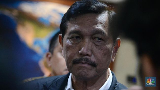 Viral! Luhut Ikut Vaksin Nusantara, Didampingi dr Terawan