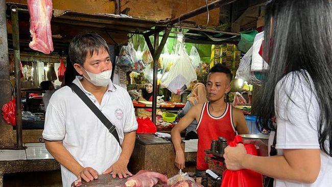 Batumbu Bagikan 400 Sembako untuk UMKM & Panti Sosial
