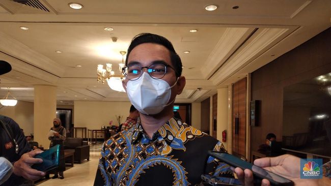 Polri Ungkap Aplikasi Azan-Salat Curi Data, Kominfo Bertindak