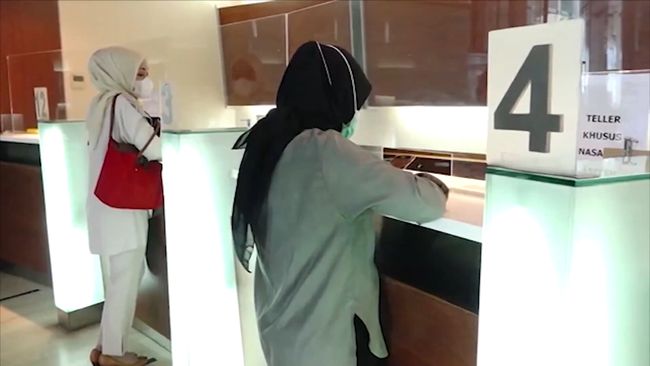Sri Mulyani Ungkap ‘Kiamat’ Teller Bank, Akan Ada Badai PHK?