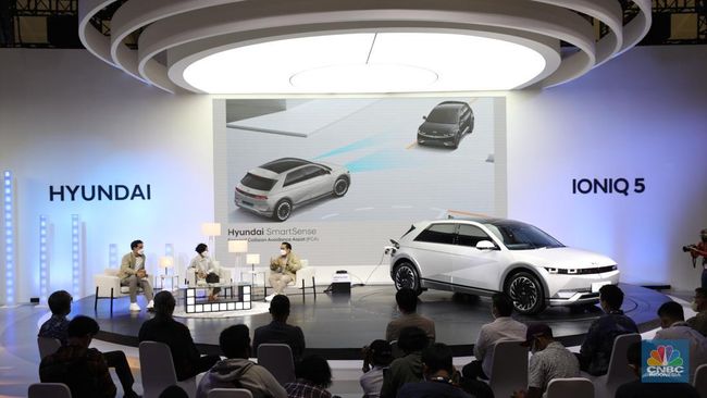 Harga Masih Mahal, Populasi Mobil Listrik Baru 1%