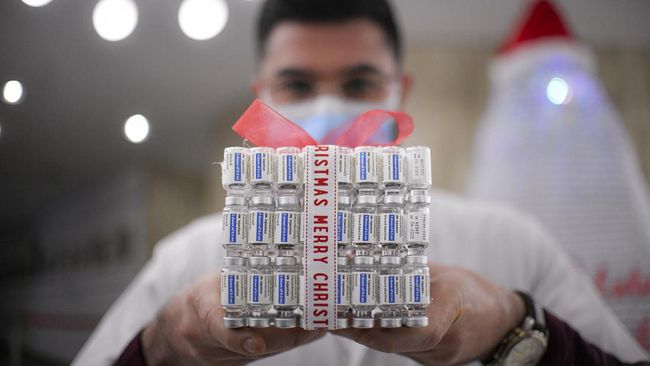 Pfizer vs Sinovac-Sinopharm, Vaksin Mana yang Lebih Efektif?