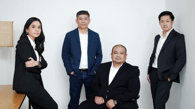 Foto bersama Partners, Tunnelerate, Ayunda Afifa, Bharat Ongso, Ivan Arie, dan Riswanto. (Dok: TaniHub)