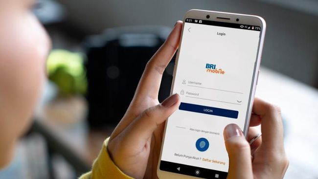 Uang Kertas Makin Tak Laku, Transaksi Elektronik Melesat 33%