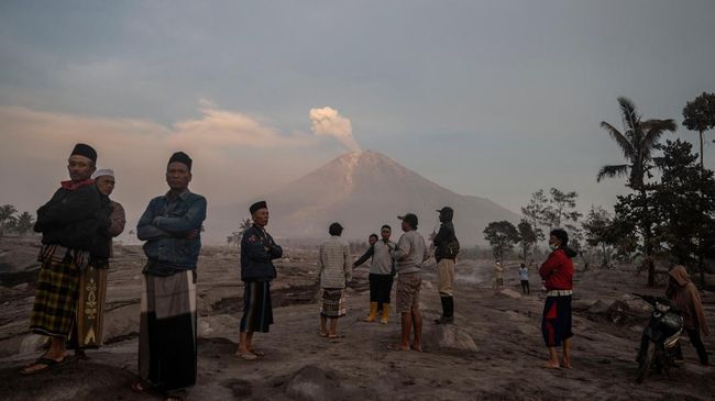 Ini Status Jaringan Telko Pasca Erupsi Gunung Semeru