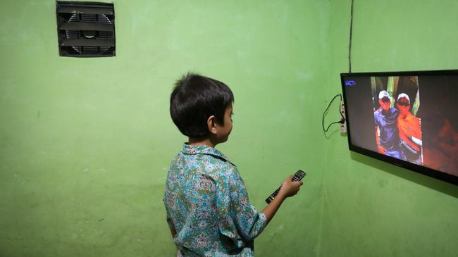 Cara Nonton TV Digital di HP Android Tanpa Kuota dan STB
