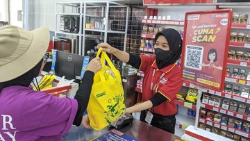 Aplikasi Shopee dan Tokopedia Dilewati Alfamart, Kok Bisa?
