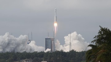Satelit Rahasia China Lepas Benda Kecil Misterius di Orbit