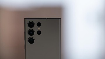 Galaxy S23 Ultra Kalah Jauh dari iPhone 14 Pro! Ini Skornya