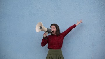 Kaum Introvert Merapat, Ini Resep Jitu Sukses Jago Ngomong