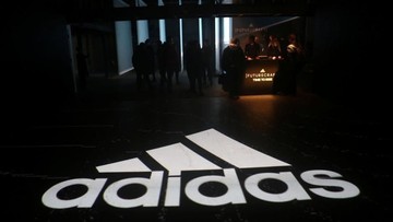 Adidas Berpotensi Rugi Rp 20 T Gara-Gara Kanye West