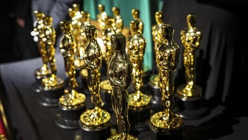 Raup 7 Oscar, Ini Sinopsis Everything Everywhere All at Once