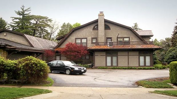 Rumah Tua Warren Buffett, Crazy Rich Beneran yang Antiflexing