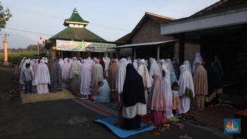 Bacaan Takbiran Idul Fitri Komplit Arab, Latin, dan Artinya