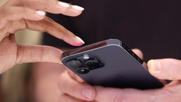 Fitur iPhone 15 Jadi Bukti Terbaru Kiamat SIM Card