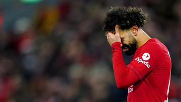 Fans Liverpool Mengejek Penobatan Raja Charles, Kenapa?