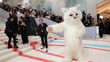 Heboh Aktor Jared Leto Pakai Kostum Kucing di Met Gala 2023