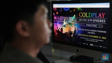 Warga RI Bikin Kaget Chris Martin, War Tiket Konser Coldplay
