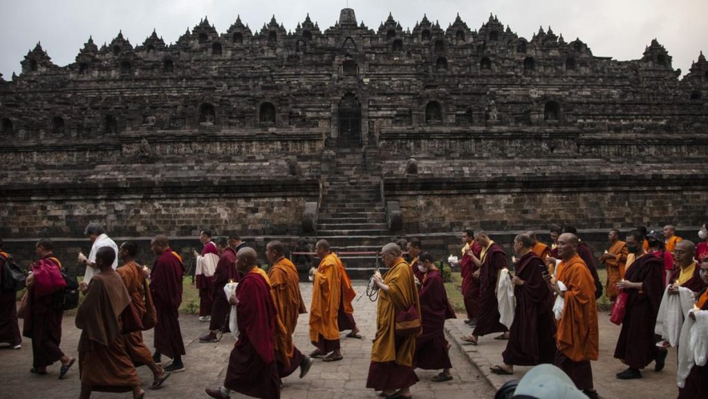 70 Ucapan Selamat Hari Raya Trisuci Waisak Penuh Makna