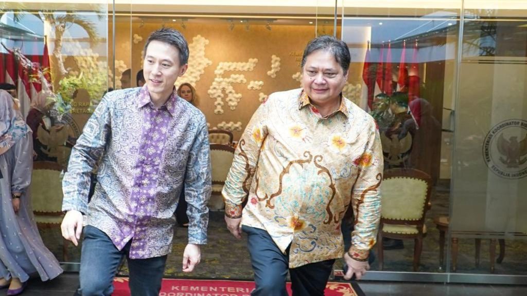 Anak CEO Dilarang Main TikTok di Rumahnya