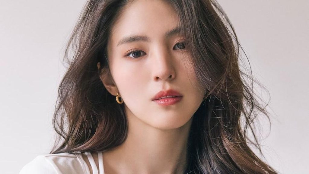 Mengenal Apa Itu Feminine Energy dan 6 Cara Memancarkannya