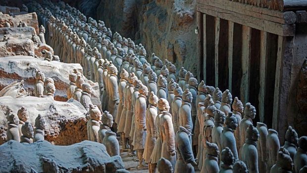 XIAN, CHINA - OCTOBER 06: Terracotta Army, a collection of terracotta sculptures depicting the armies of Emperor Qin Shi Huang, the first Emperor of China, on 06 October 2016, in Xian, Shaanxi, China. (Photo by studioEAST/Getty Images)