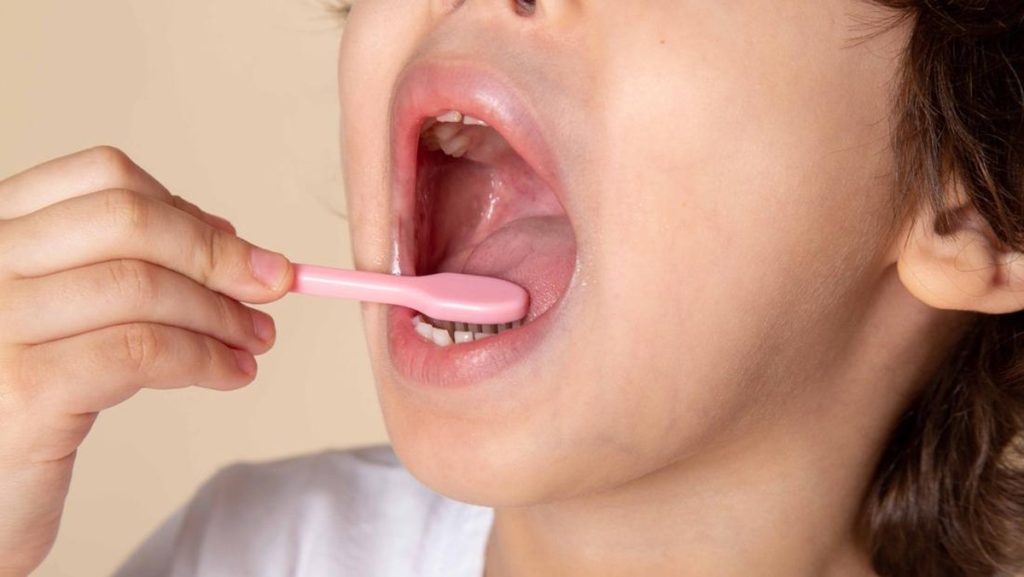 7 Obat Sakit Gigi Alami Terampuh, Mudah Ditemukan di Rumah