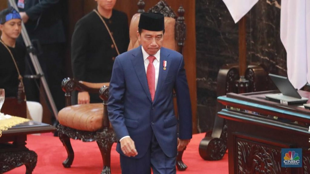 Jokowi Siapkan Rp 422,7 T, Janji Internet Merata ke Pelosok