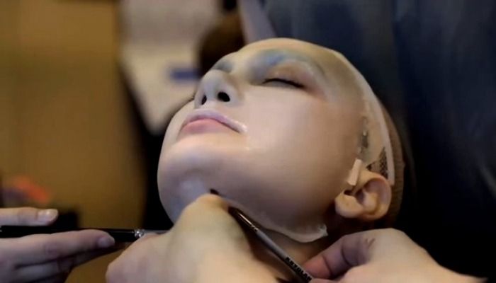 Kisah Luna Maya Dikirim ke Rusia Demi Film Suzanna