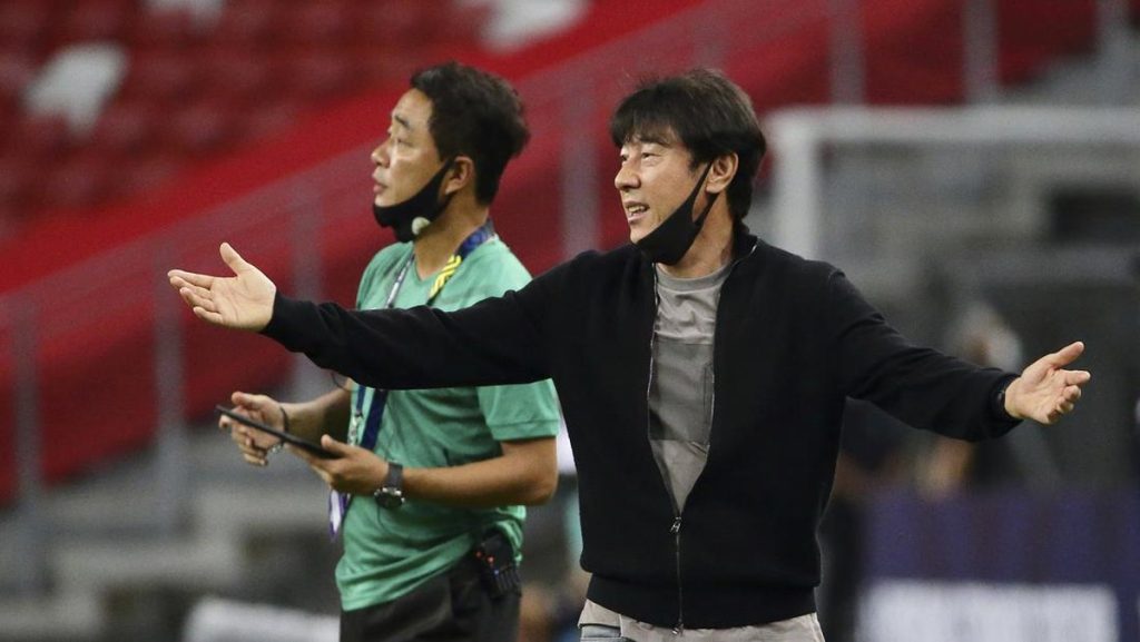 Pelatih Vietnam Puji Shin Tae-yong: Hebat & Sangat Berbakat