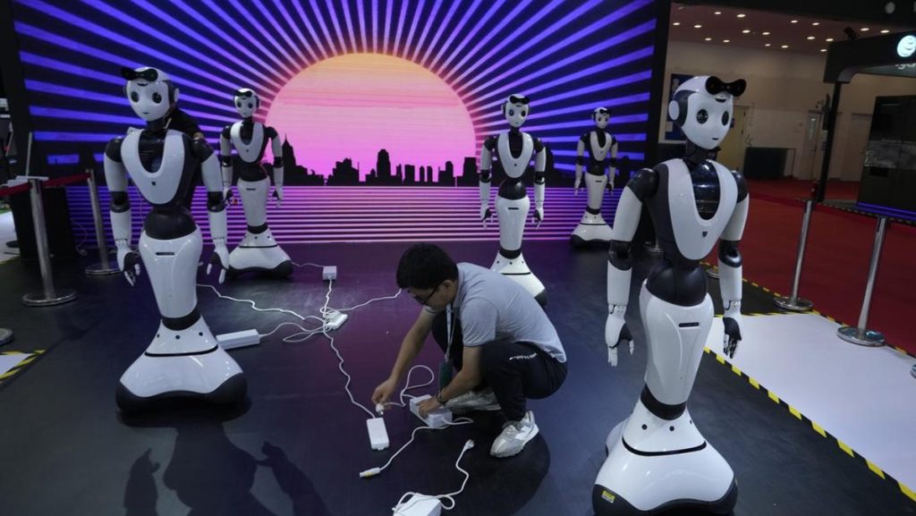 Robot China Murahan Jajah Korea, Manusia Sudah Tergantikan