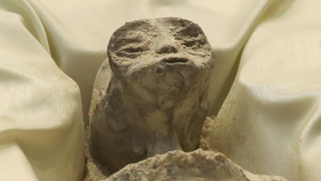 Manusia Percaya Alien karena Orang Kaya