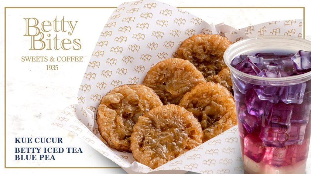 Nikmatnya Camilan Tradisional di Betty Bites Sweets & Coffee