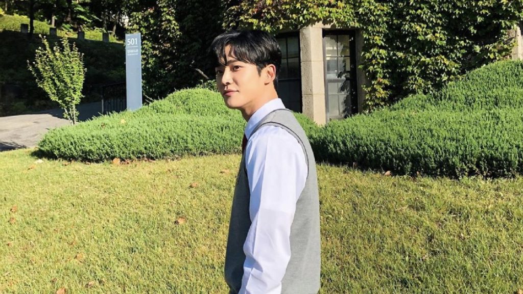 Pilih Fokus Akting, Rowoon Keluar dari Grup SF9