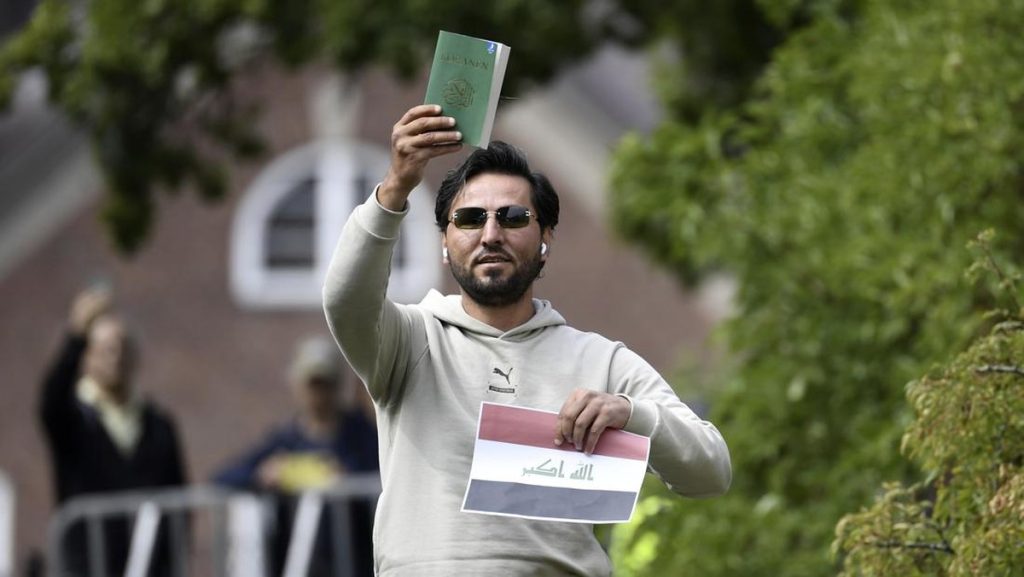 TikTok Blokir Akun Pembakar Al-Quran Salwan Momika