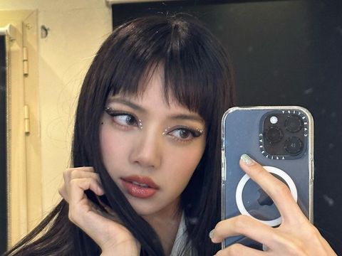 Blackpink  (Tangkapan layar instagram @lalalalisa_m)