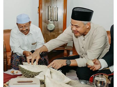Bakal Calon Presiden Ganjar Pranowo saat mengenakan jam tangan Garmin Fenix 6 Pro Solar. (Instagram @ganjar_pranowo)