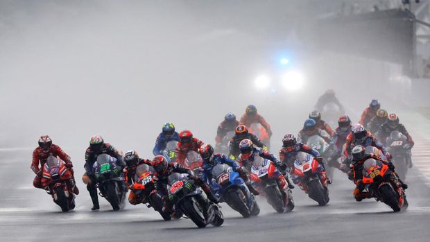 Hotel Penuh Jelang MotoGP Mandalika, Sandiaga Akui Salah