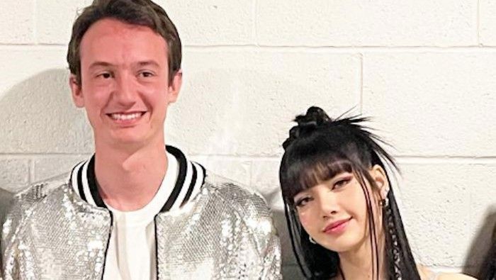 Sosok Pangeran Kerajaan LV yang Disebut Pacar Lisa BLACKPINK