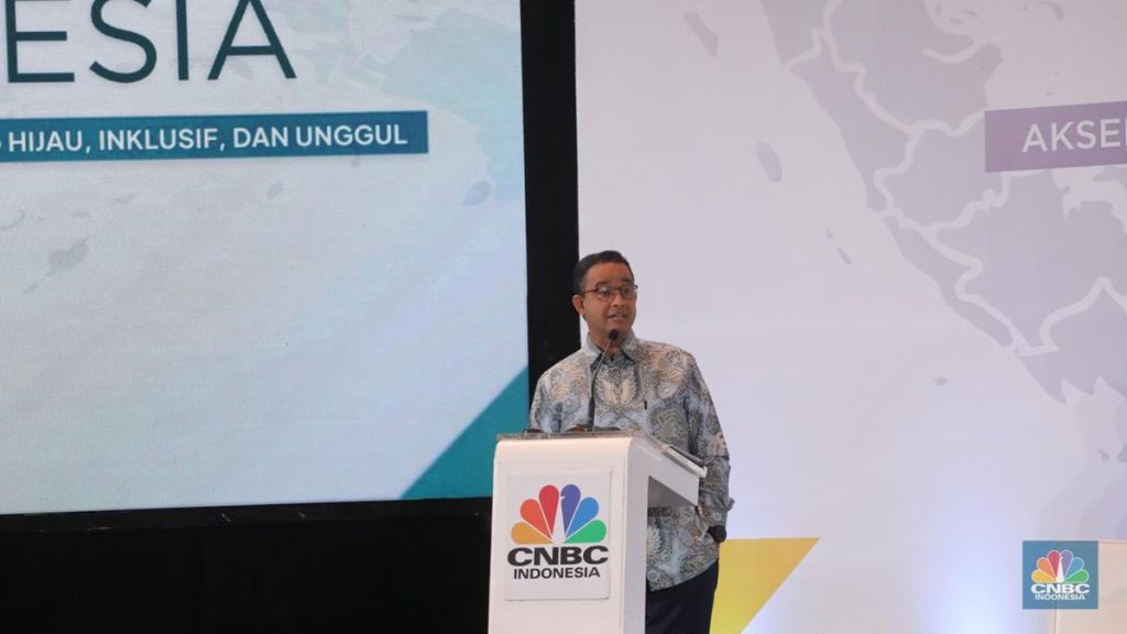Anies Soroti Warga RI Terjerat Pinjol, Kasih Solusi Ini