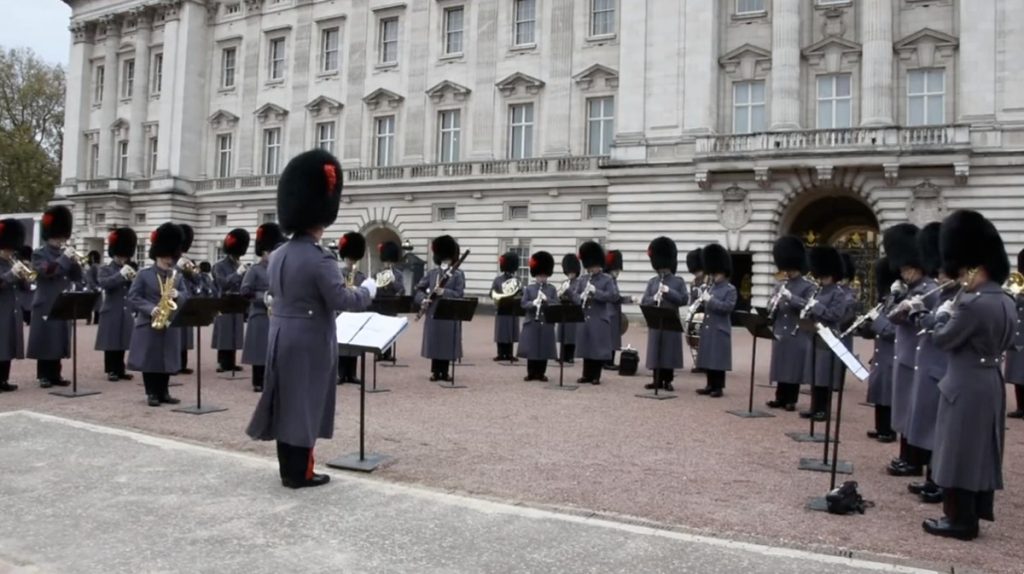 Orkestra Kerajaan Inggris Mainkan Lagu BLACKPINK di Istana