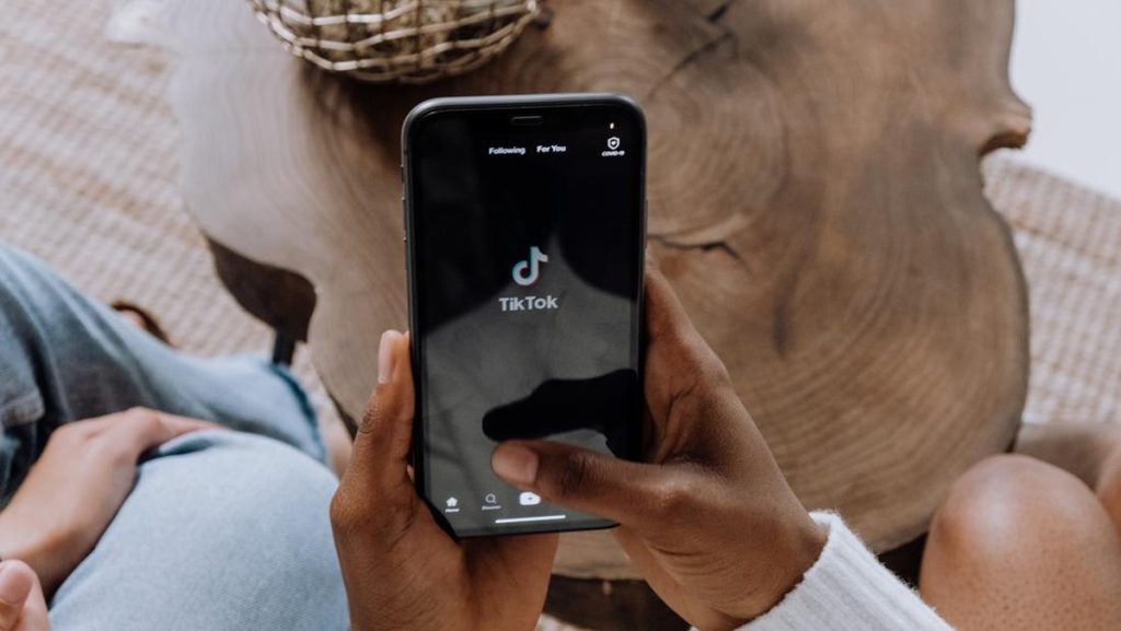 Penelitian Temukan Efek Negatif Tiktok terhadap Otak Anak