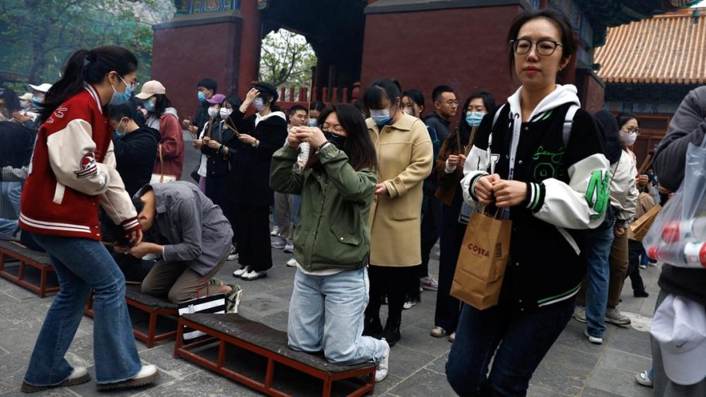 Anak Muda di China Kok ‘Ogah’ Nikah Ya? Begini Analisisnya…