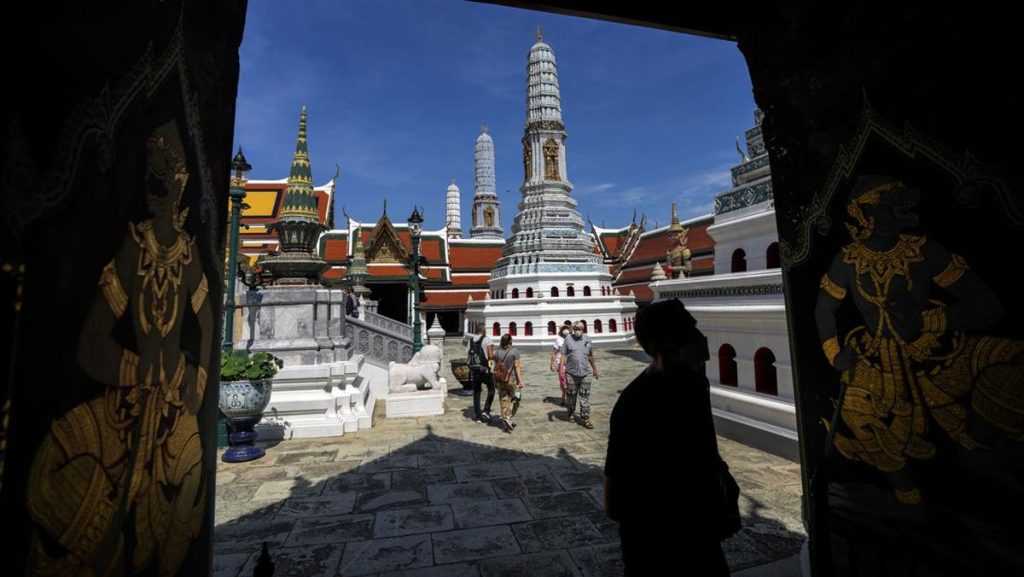 Turis China Jadi Pengemis di Thailand, Sehari Dapat Rp4 Juta