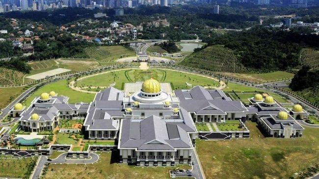 5 Fakta Calon Raja Brunei Baru, Bukan Pangeran Mateen!