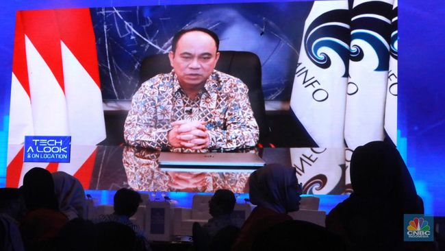 Satelit Raksasa Satria-1 Bukan Buat Orang Kota