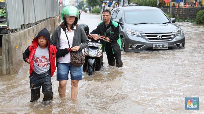 7 Penyakit yang Rentan Muncul Saat Musim Hujan, Bukan Cuma Flu