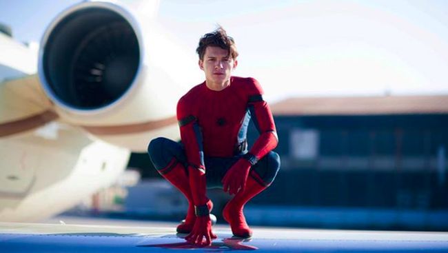 Kisah Apes Tom Holland ‘Kehilangan’ Bonus Fim The Avengers