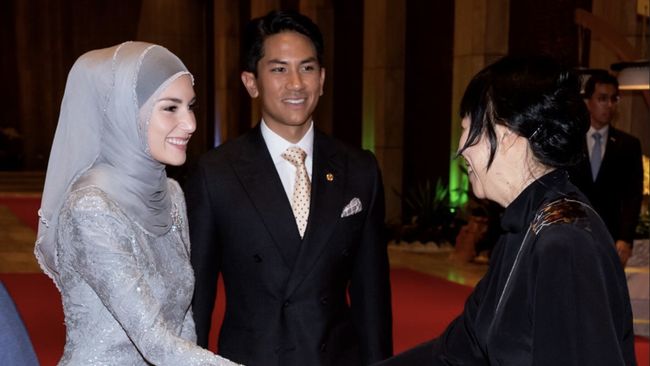 Potret Pangeran Mateen Perdana Ajak Istri ke Acara Kenegaraan